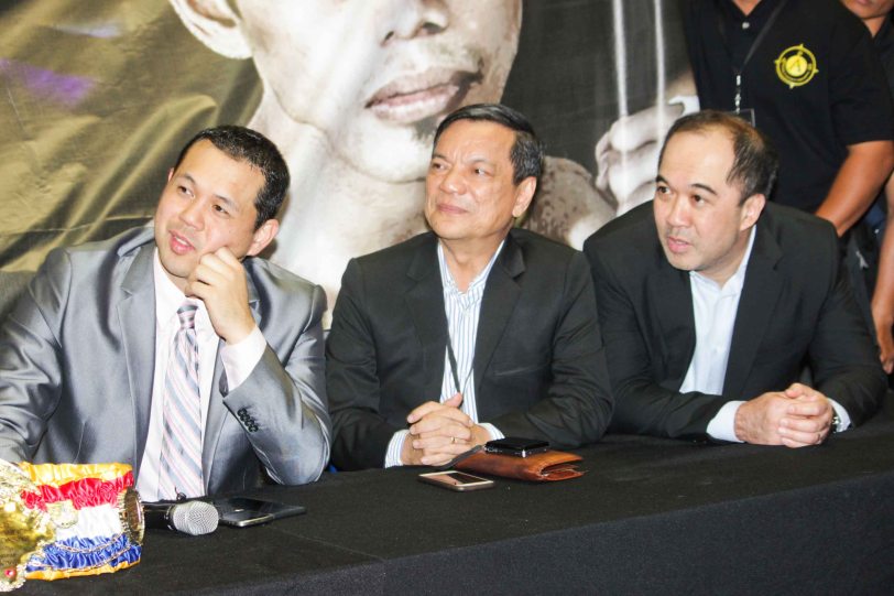 from right: ABS CBN Head Integrated Sports Dino Laurena, ABS CBN Sports Consultant/Head of MNL Radio Div Peter Musngi and ALA Promotions Pres. & CEO Michael Aldeguer. PINOY PRIDE 30 D-Day was held at the SMART Araneta Coliseum last March 28, 2015. Photo by Jude Bautista