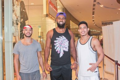 Fresh from silver medal finish at Jones Cup Moala D. Tautuaa Jr. (center) goes malling at the Shang Plaza East Wing with Justin Melton of Star Hotshots (left). Watch PUPPYLOVE and many European films for free in Cine Europa 18 at Shang Cineplex, Shangri La Plaza Mall from September 10-20, 2015. Photo by Jude Bautista