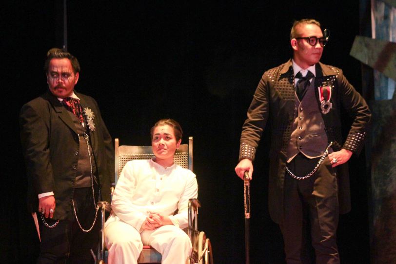 Delphine Buencamino (center) Female Lead Perf in a Musical winner with her from left: Jonathan Tadioan (Felipe Buencamino)& & JV Ibesate (Pedro Paterno). TP’s MABINING MANDIRIGMA ran at the Tanghalang Aurelio Tolentino , CCP. Photo by Jude Bautista 