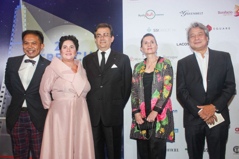 Center: Amb. Thierry Mathou from left: French Audio Visual Attache Martin Macalintal, Cannes Best Actress Jaclyn Jose, Mdme. Cecile Mathou & FDCP Chairman Briccio Santos. Catch the 21st French Film Festival from June 8 to 14, 2016 at the Greenbelt 3 Cinemas and the Bonifacio High Street Cinemas. The fest includes Pinoy films IMBISIBOL & MANANG BIRING on June 12 at Greenbelt. Photo by Jude Bautista