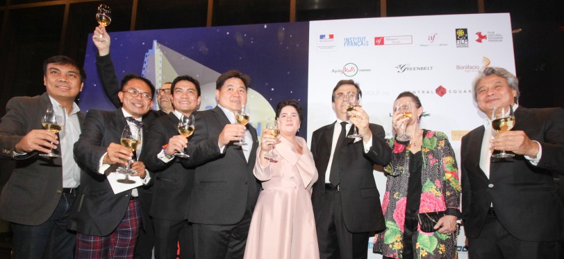3rd from right: Amb. Thierry Mathou, from left: Primer Group AVP Darwin Bañez, French Audio Visual Attaché Martin Macalintal, (partially hidden) French Cultural Affairs Counselor Yves Zoberman, Peugeot Phil Pres. Glen Dasig, SSI Pres. Anton Huang, Cannes Best Actress Jaclyn Jose, Mdme. Cecile Mathou and FDCP Chairman Briccio Santos. Catch the 21st French Film Festival from June 8 to 14, 2016 at the Greenbelt 3 Cinemas and the Bonifacio High Street Cinemas. The fest includes Pinoy films IMBISIBOL & MANANG BIRING on June 12 at Greenbelt. Photo by Jude Bautista 